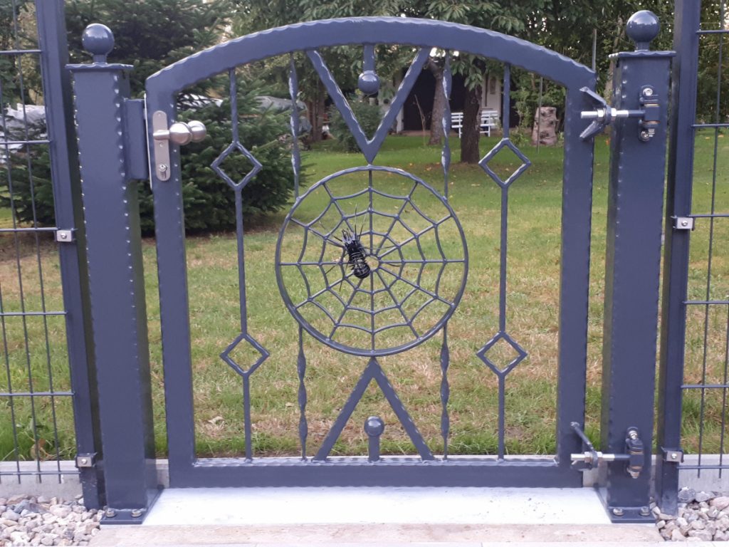 Gartentor individuell, kreatives Gartentor Metall